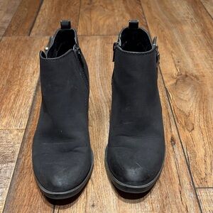Sonoma Black Ankle Boots